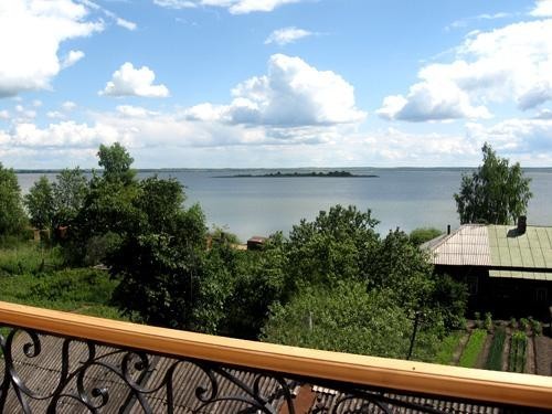Фото Отель Гостевой дом "на берегу озера Неро"